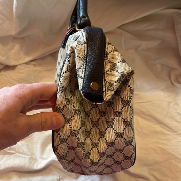 Vintage VR Classic Purse - Picture 6 of 16